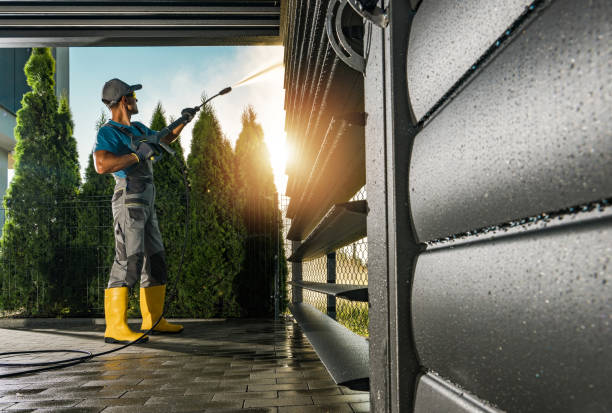 Professional Pressure Washing Services in Orlando, FL